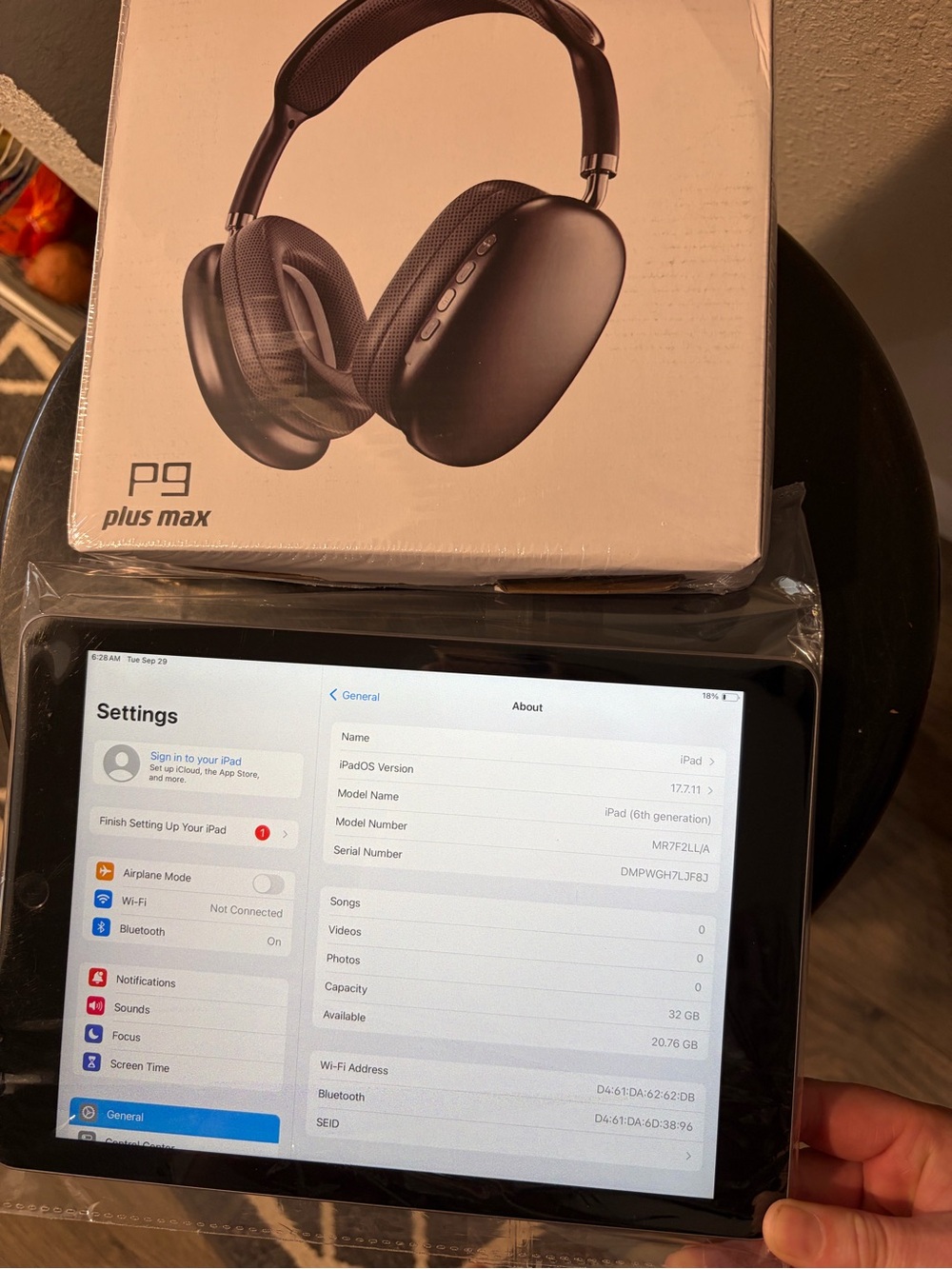 Apple iPad (6th Generation) 32GB and P9 Plus Max Headphones